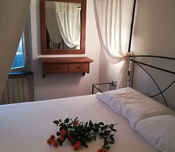 Ferienhaus Casa Con Vista E Piscina Nelle Colline Della Versilia