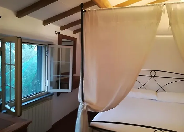 Ferienhaus Casa Con Vista E Piscina Nelle Colline Della Versilia *